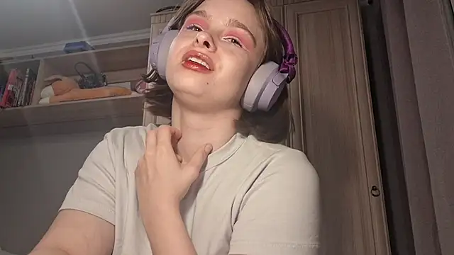 WoodPracice - Spank my little butt x5