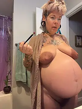 Eva_Monroe- - Milky Titty Squirts