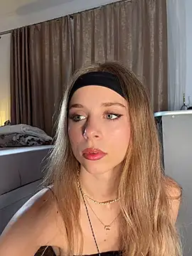 BabyAnais - fuck me anal hard and biig squirt
