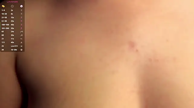 Juuulia_ - flash tits