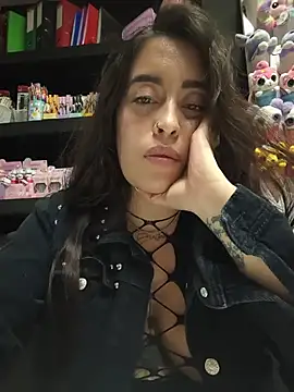MissNyraSecret - Tits out in public in store