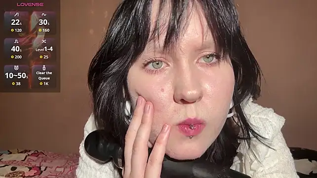 JosephineBulmer - flash tits