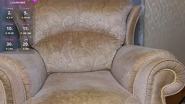 Cowell_Adelina - slap pussy