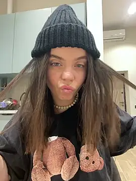 Kyivskyi_Tort - More vibration for pussy