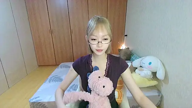 Sherry_ss02 - 佔住雪莉洗香香的頭髮🧸💕