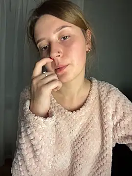KiraSakura - TAKE OFF PANTS