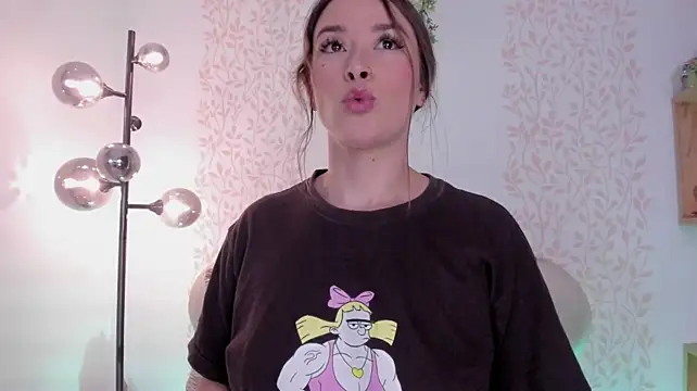 HannaRogers - Spanks in doggy + oily butt🍑💦