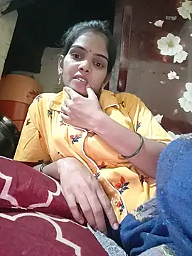 Kamini_hat