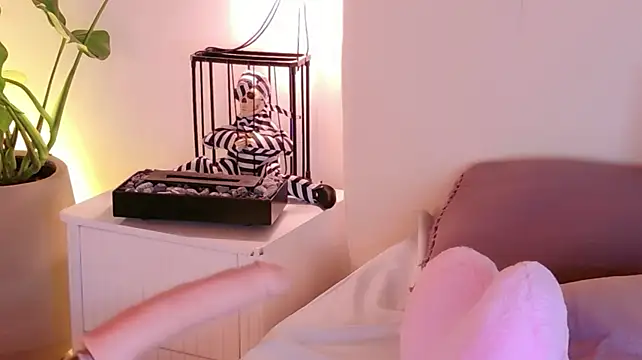ABY509 - naked in doggy style and with a machine