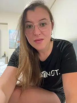 AlinaMeiier - Massage your Pussy in Panties 🍑