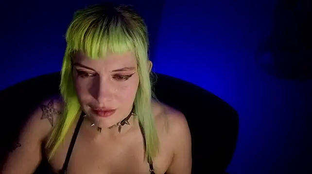 BlairVixen - Naked for me Mistress