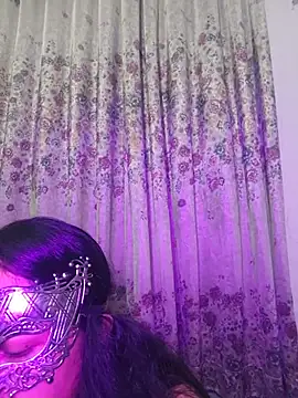 TANISHA-2026 - Suck niple