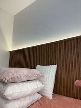 Elodie_walker