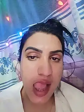 Maya-120 - Boobs show