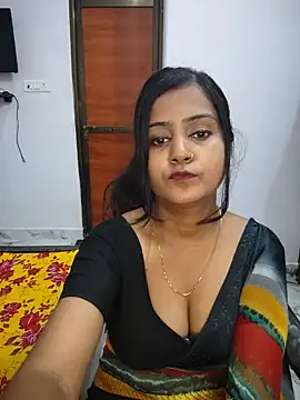 Miss-Riyasingh - Ass show