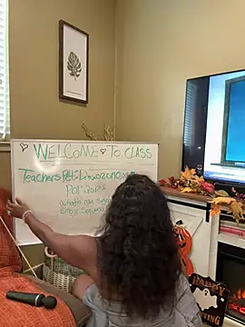 TikaMoonX - TIKAMOONX’S NAUGHTY CLASSROOM🎃