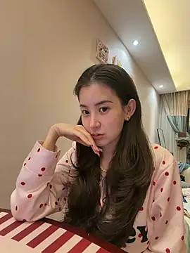 Gigi_UwU_ - 全裸跳舞💃🏻naked dance