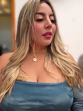 CelesteBlaze_ - My friend whips my butt