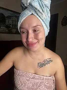 Roxana_Bell - fingering ass