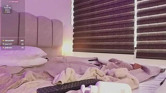 Evaa_Jonness - RIDE MY BIG DILDO