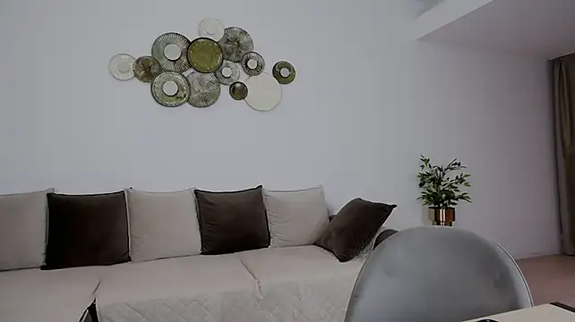 BelovedKhlloee - Spread my legs for you