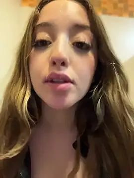 BLANCA__NIEVES - Show big boobs at the mall 🔥💫