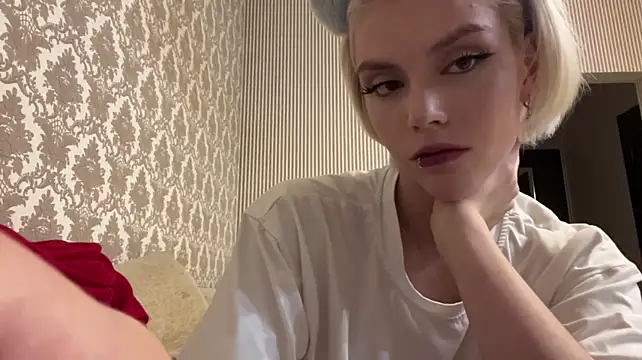 TamikaFeagler - hot suck my finger close up