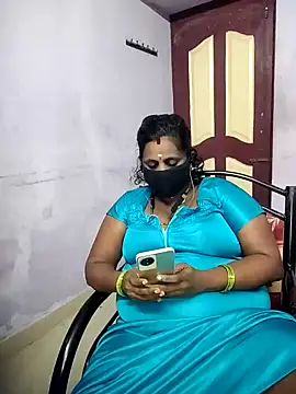 Tamil_manju - Oil on boobs