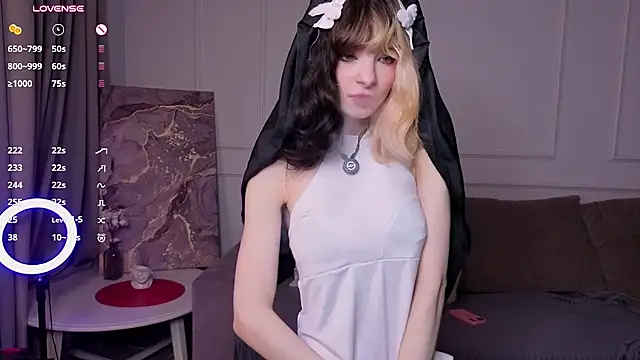 ItsFeliDoll - take off my body