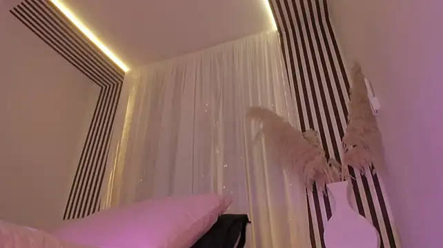 Samaantha-White - 🍆 Full Titty Fuck Show on Dildo – 5 Min