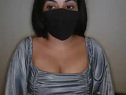 Reddy_Trisha - full face c2c