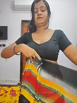 Miss-Riyasingh - Ass show