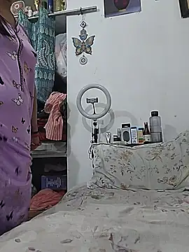Priya_couple1 - Full need pusssy fingering