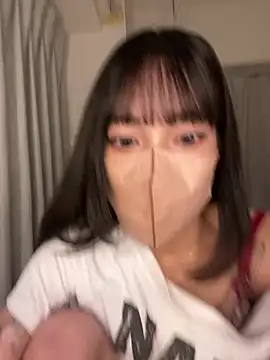 Liz_05 - お洋服ぬぎぬぎ♡