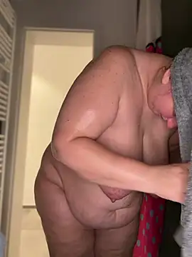 BBW_Nora - Shower fun 💦 - LT 10 videos
