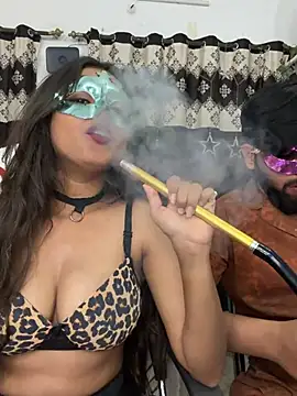 Pooja_sexy79 - Nude and asshole show