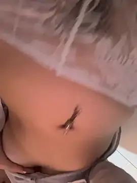Gatita_Girll - Dancing in panty!🍑🤤