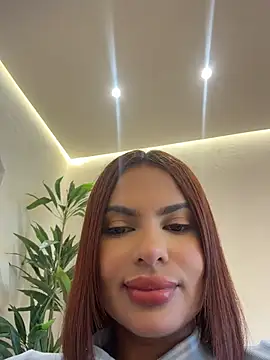 Irina_Velvett - Remove panties in a public place🥴😈💋