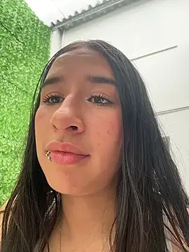LilyRossi_ - Show tits