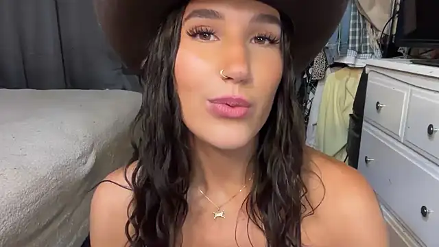 Ella2sweet - boob tease