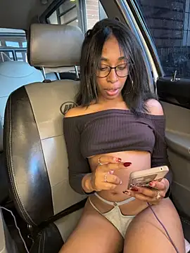 Thalia-fire - Flash ass👀🍑