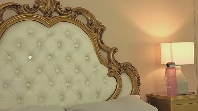 LiLLiAnderson - ⭐ Fondling tits over clothes