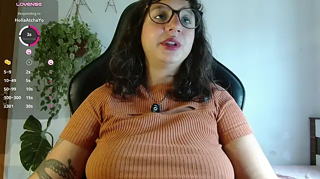 Myamillor - boob tease
