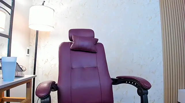 Amberhanks - naked for you👀