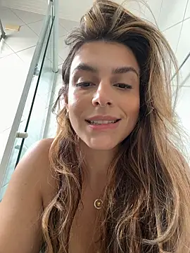 BarbieHotBrazil - Dedo no cu ao vivo