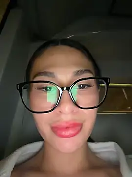 Aria51 - play with dildo from bus window😱