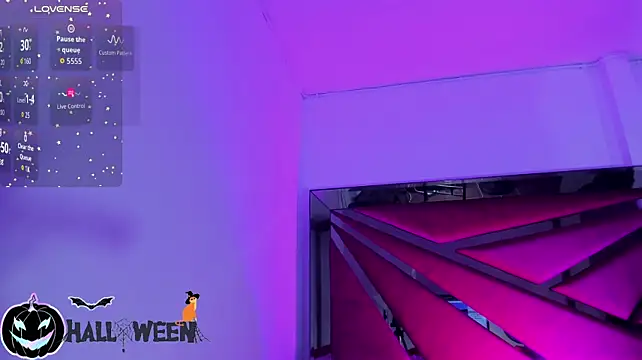 FaloonRoussel - Tease Me