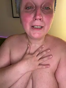 BBW_Nora - Shower fun 💦 - LT 10 videos