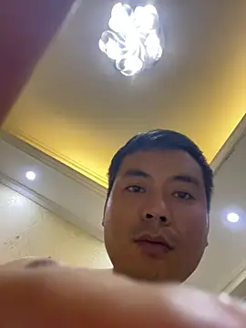 Saosao-11 - 直播间不支持免费要求 刷代币是唯一让我关注到你的方式 喜欢我们请给予支持谢谢☺
