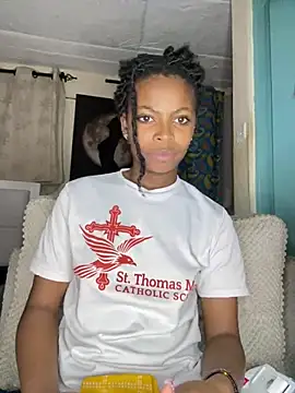Teenyme - finger pussy